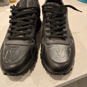 Louis Vuitton Men's Black Sneakers